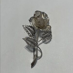 Cassiespells Silver Rose Brooch